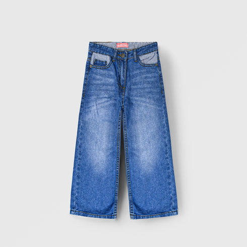 Wide-Leg Jeans